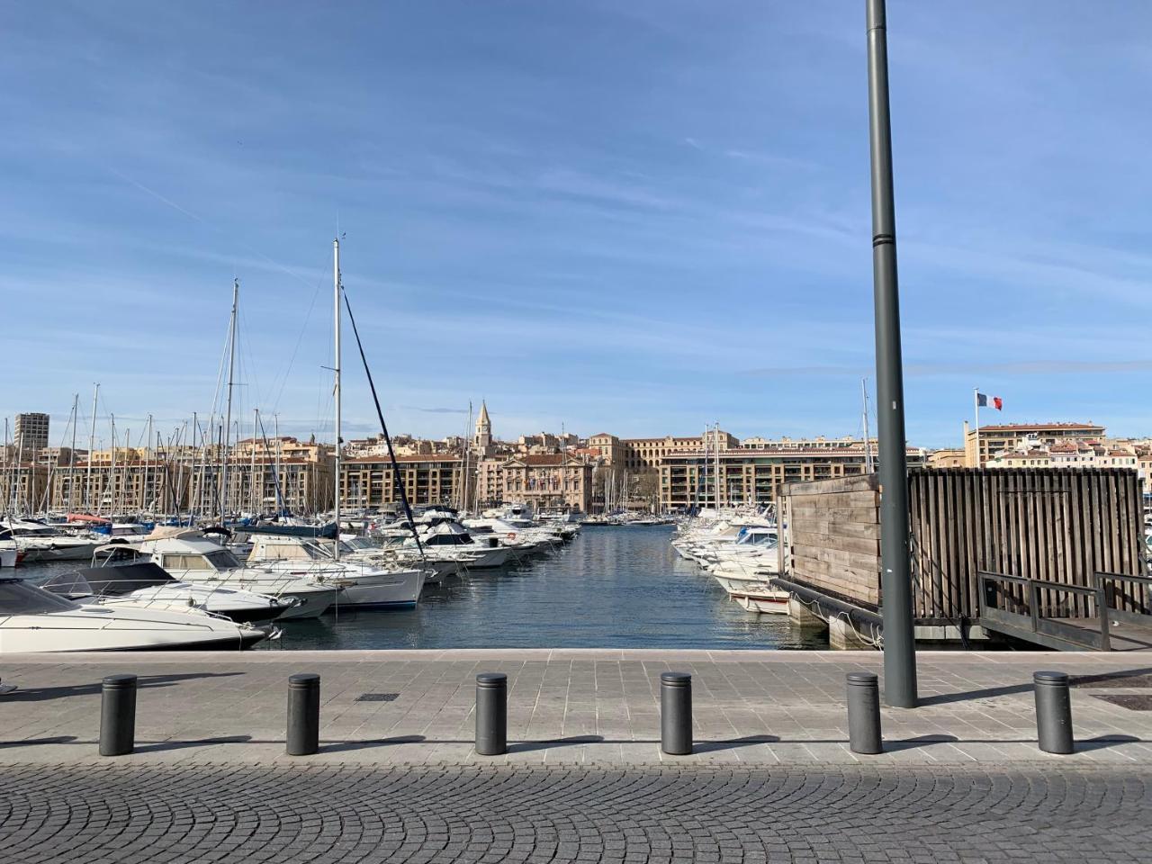 Place Aux Huiles Marseille Exterior photo